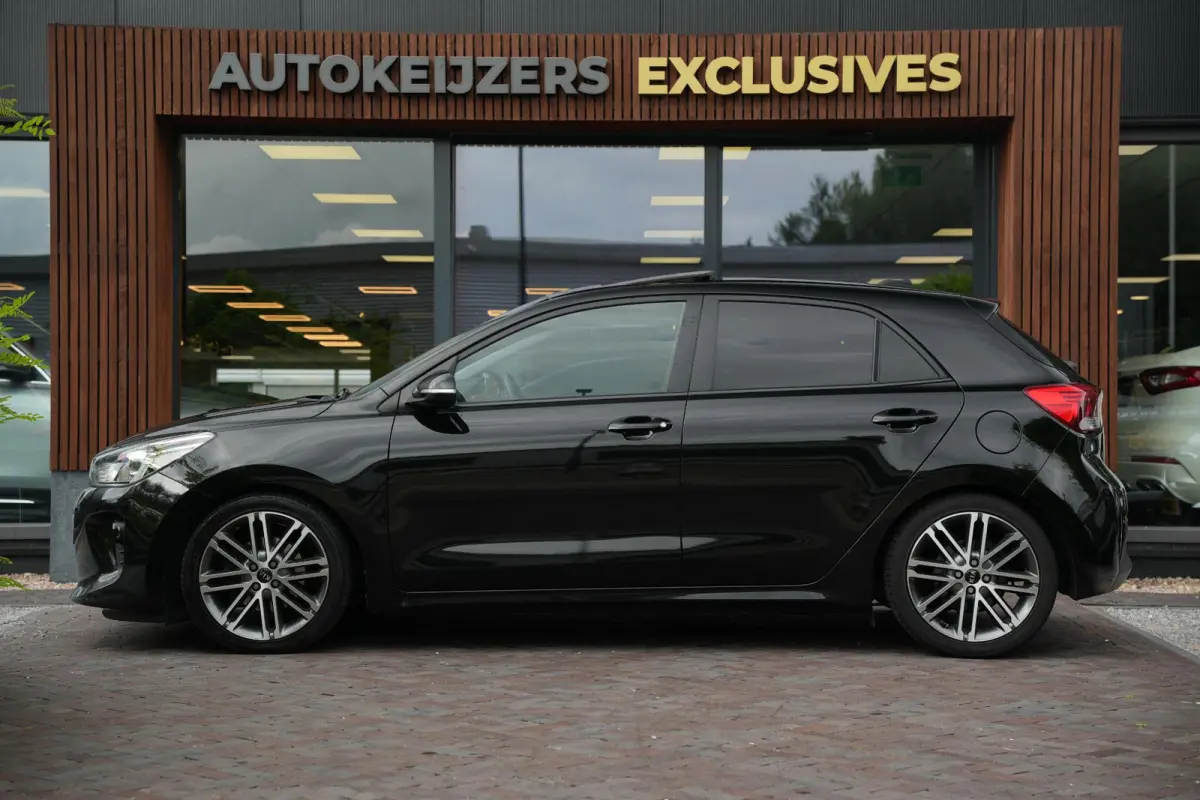 1.0 TGDI Platinum Dak Leer Keyless Camera 17''