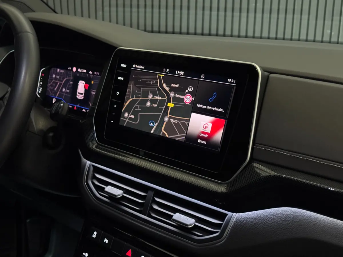 1.5 TSI 3X R-Line | IQ LIGHT | CAM | KEYLESS | FACELIFT