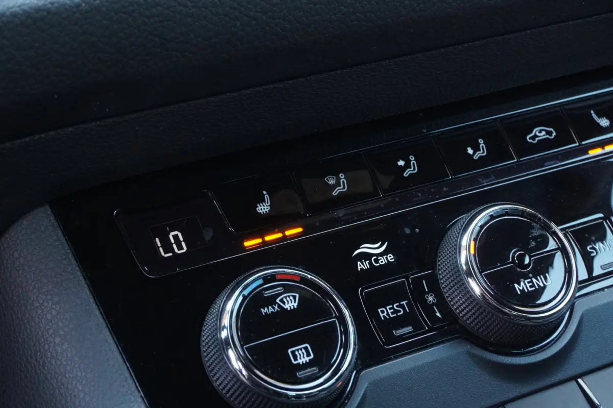 1.5 TSI Sportline Business 7PERS+Comf/Functie-Pakket+Vitrual+Led+navi+camera+Flippers = SUPER PRIJS !!