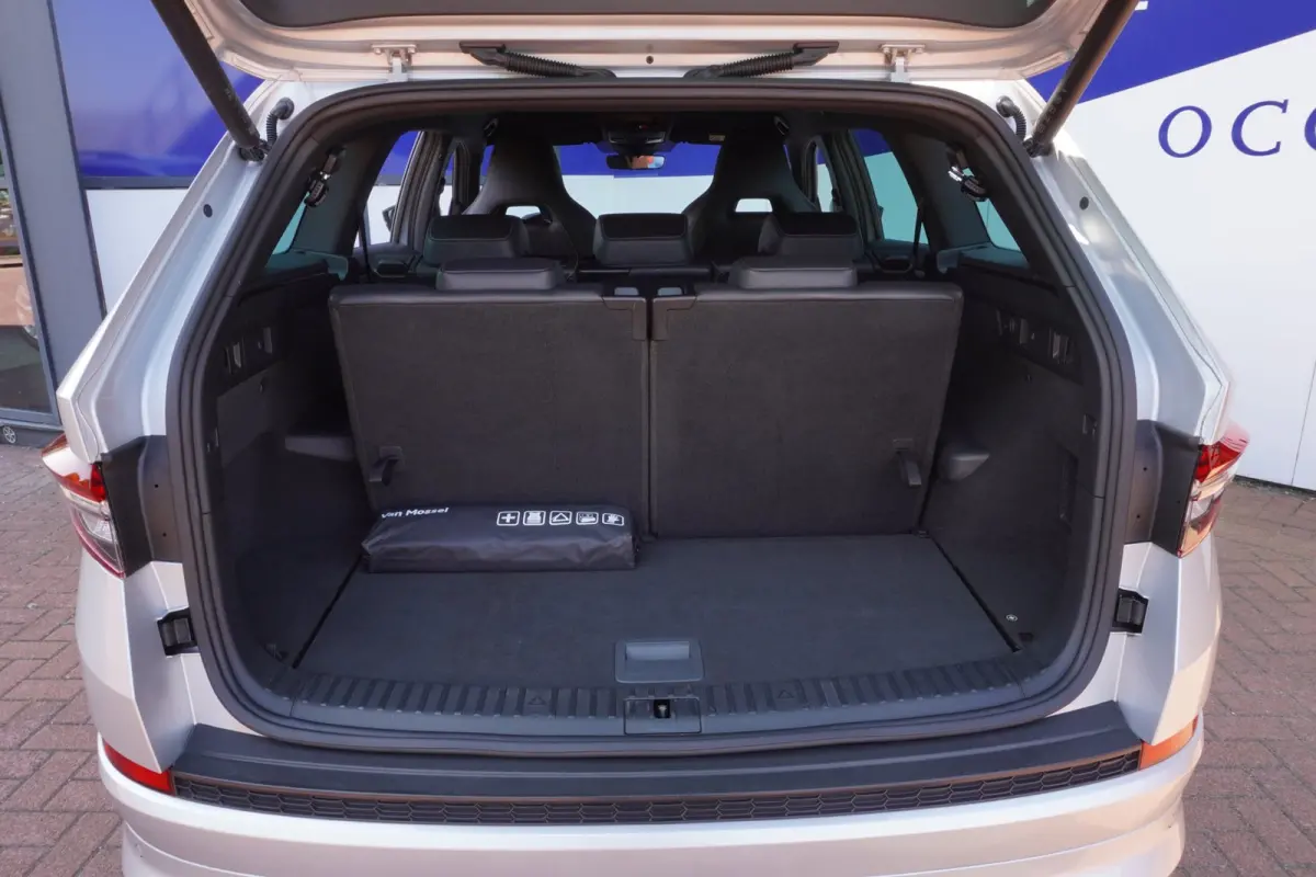 1.5 TSI Sportline Business 7PERS+Comf/Functie-Pakket+Vitrual+Led+navi+camera+Flippers = SUPER PRIJS !!
