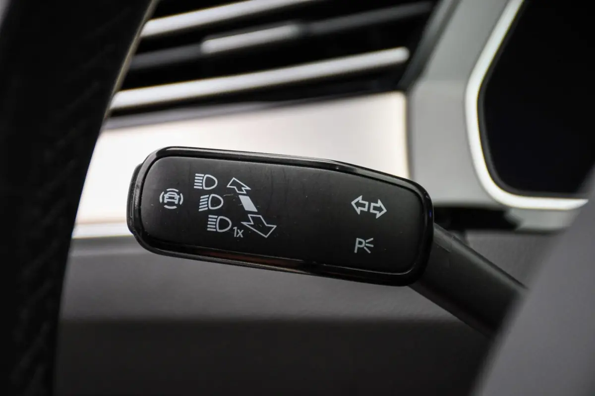 1.5 TSI Pano Trekhaak R-line Carplay