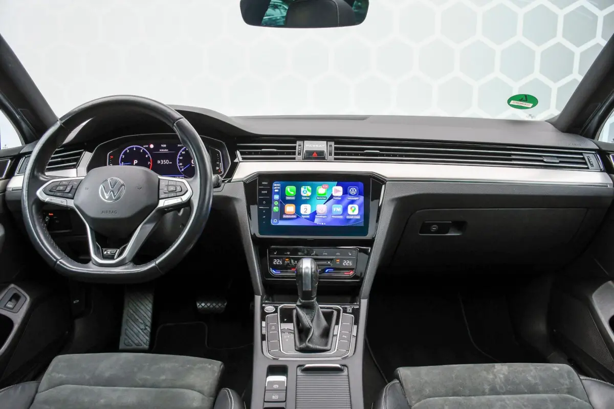 1.5 TSI Pano Trekhaak R-line Carplay
