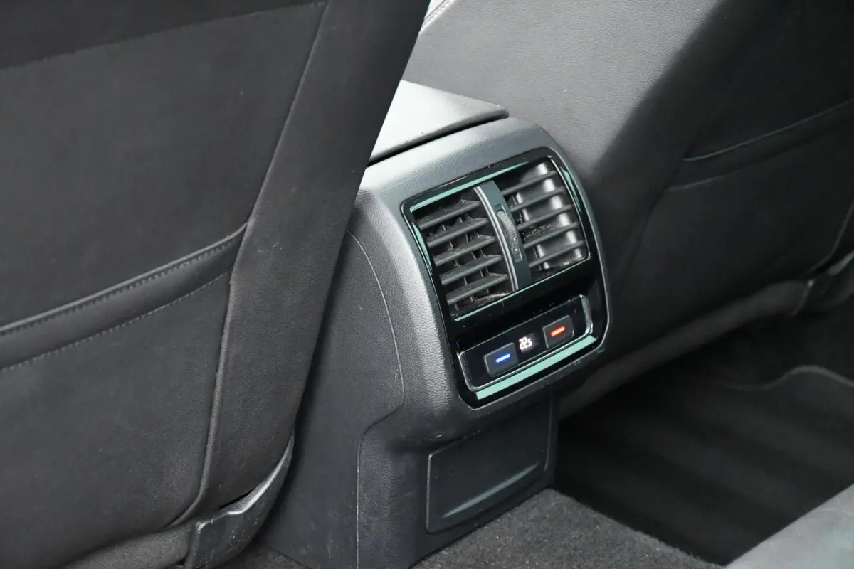 1.5 TSI Pano Trekhaak R-line Carplay