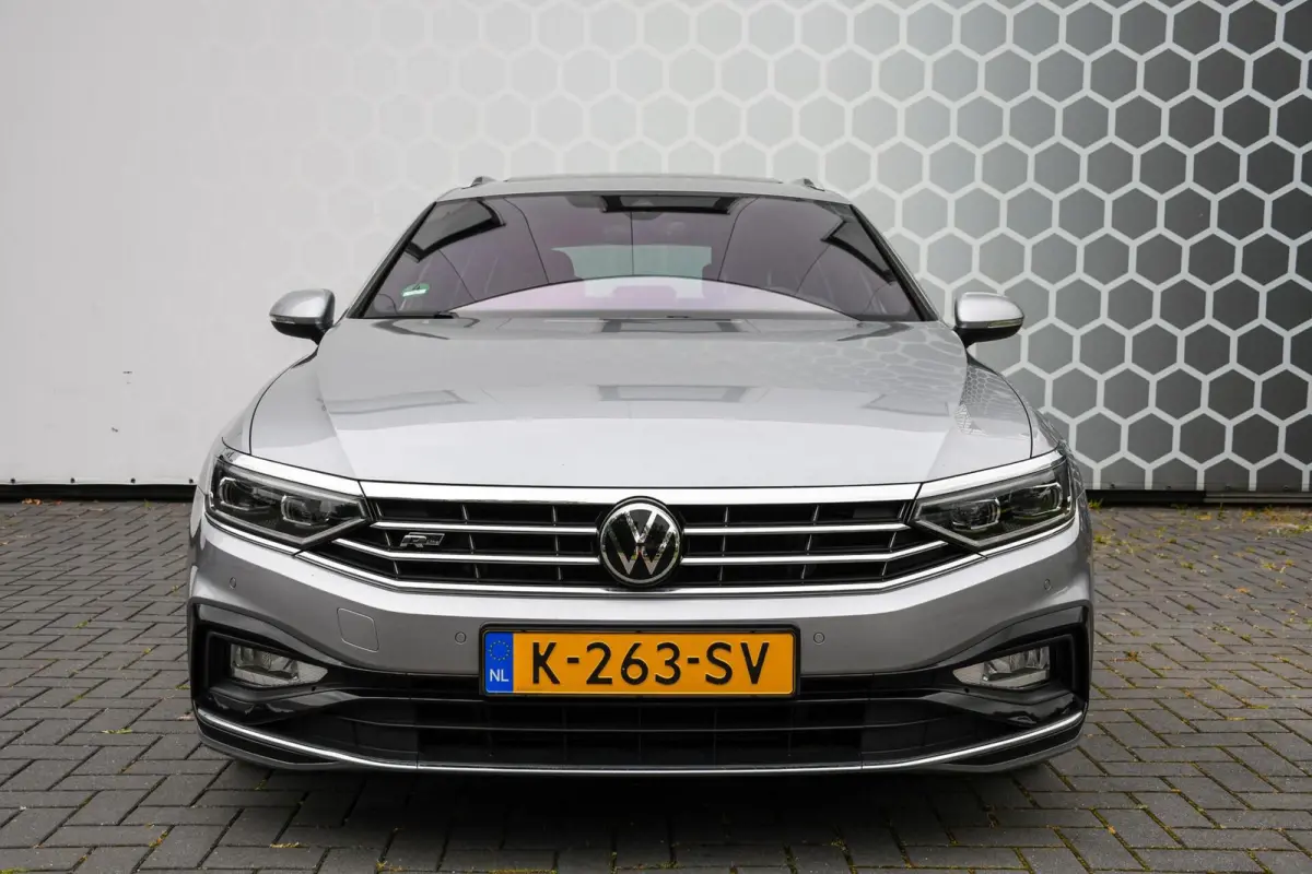 1.5 TSI Pano Trekhaak R-line Carplay
