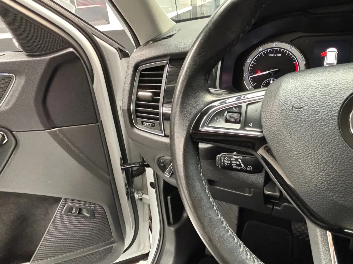 1.4 TSI ACT Style 7p. / Camera / Carplay / Stoelverwarming