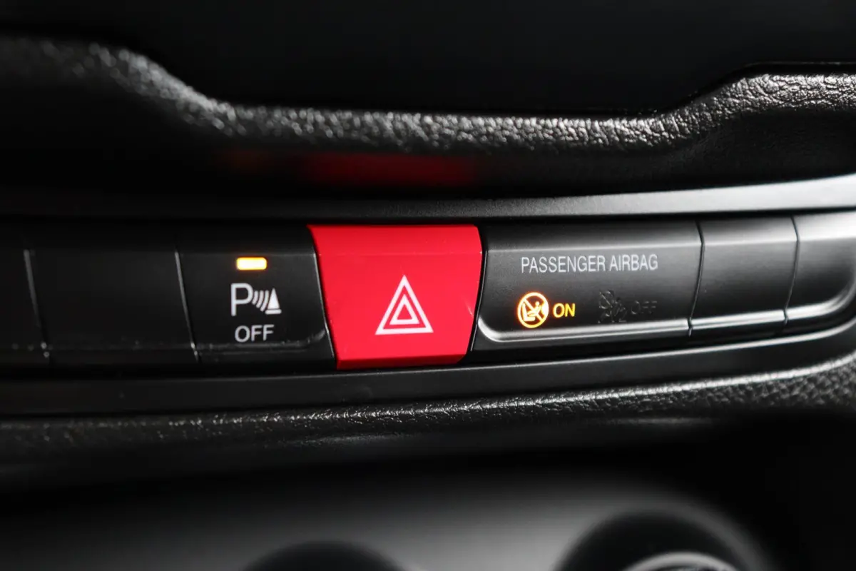1.4 MultiAir Limited l AIRCO l NAVI l PDC l LMV