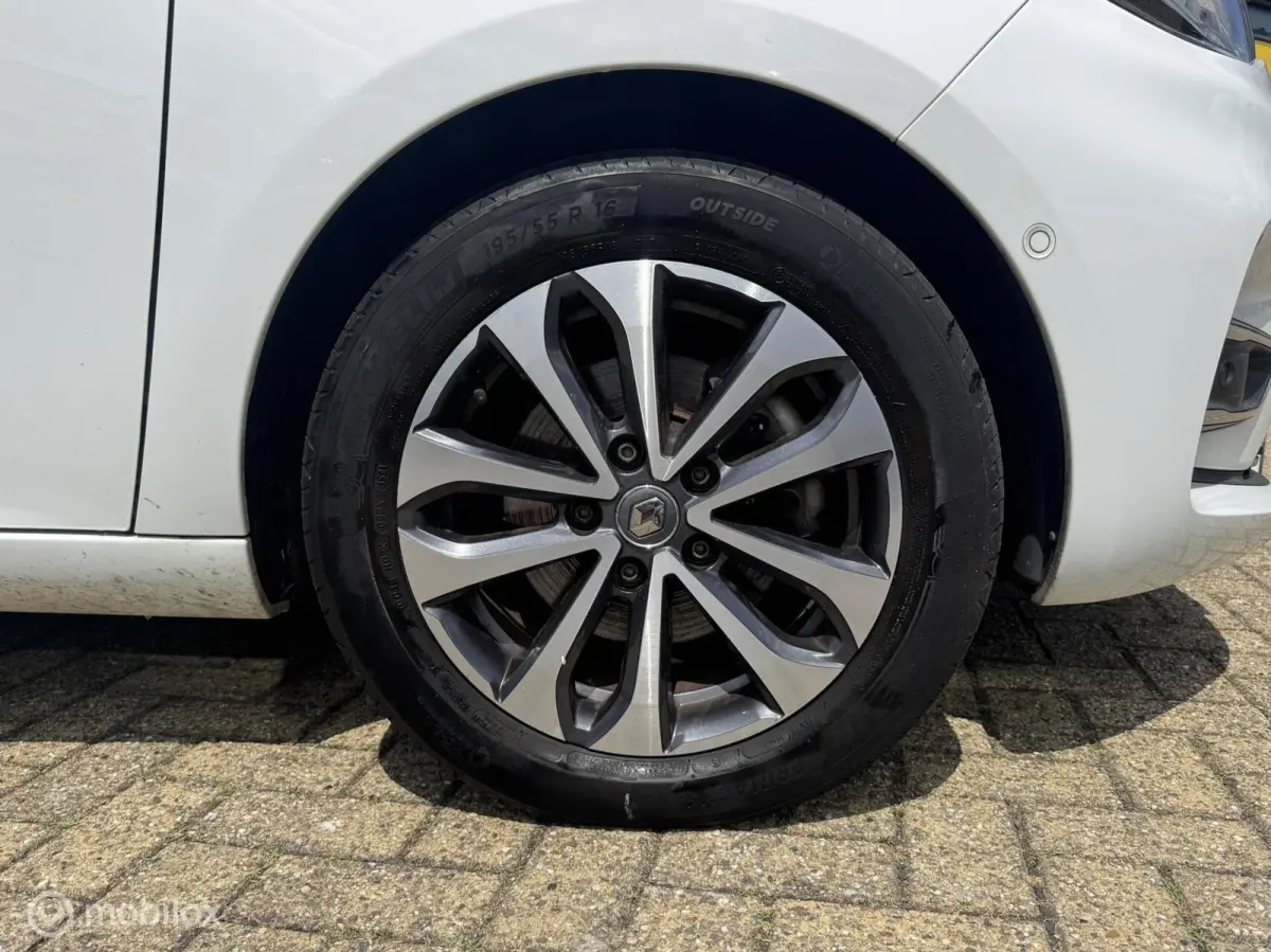 R135 Intens 52 kWh