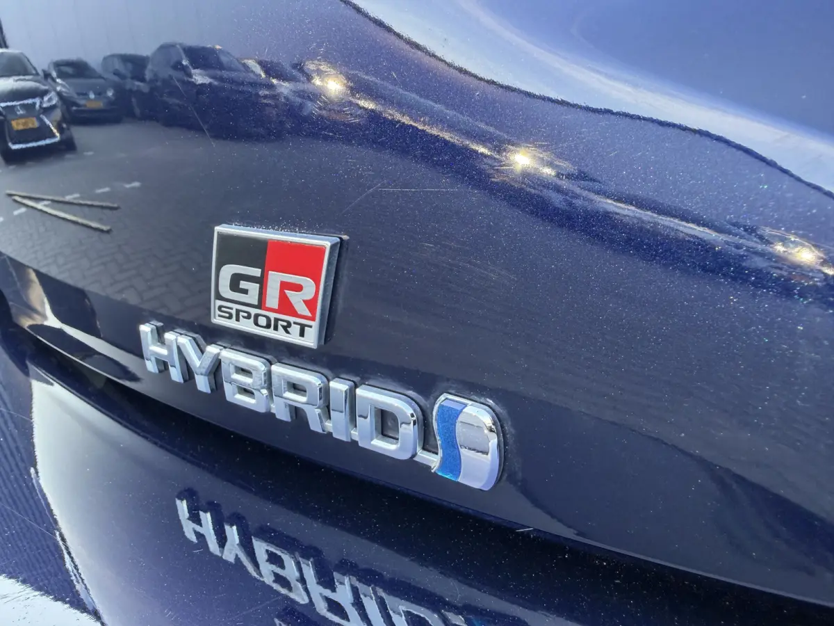Hybrid 140 GR Sport / Bi tone | Schuif-/ kantel dak | Rijklaar!!