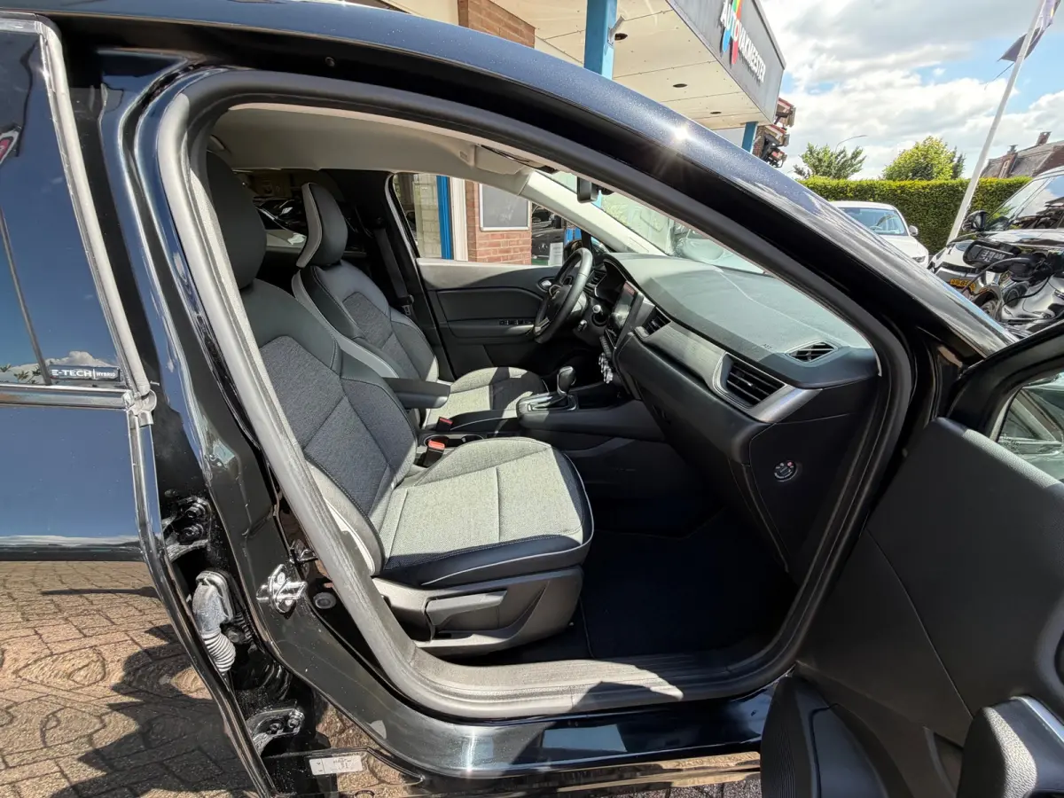 1.6 E-Tech Hybrid 145 Intens AUT NAVI NAP!
