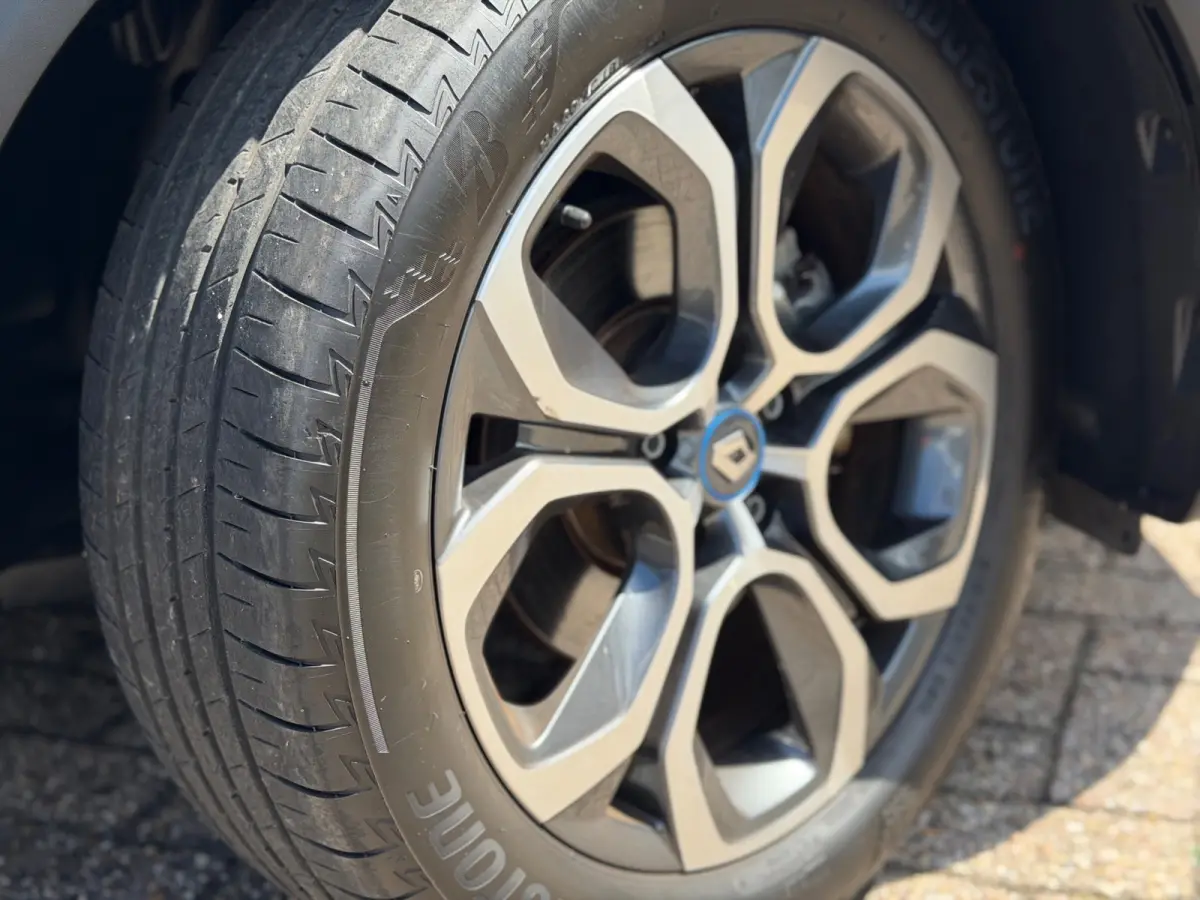 1.6 E-Tech Hybrid 145 Intens AUT NAVI NAP!