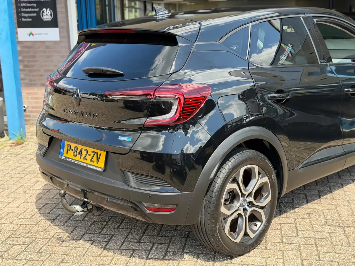 1.6 E-Tech Hybrid 145 Intens AUT NAVI NAP!