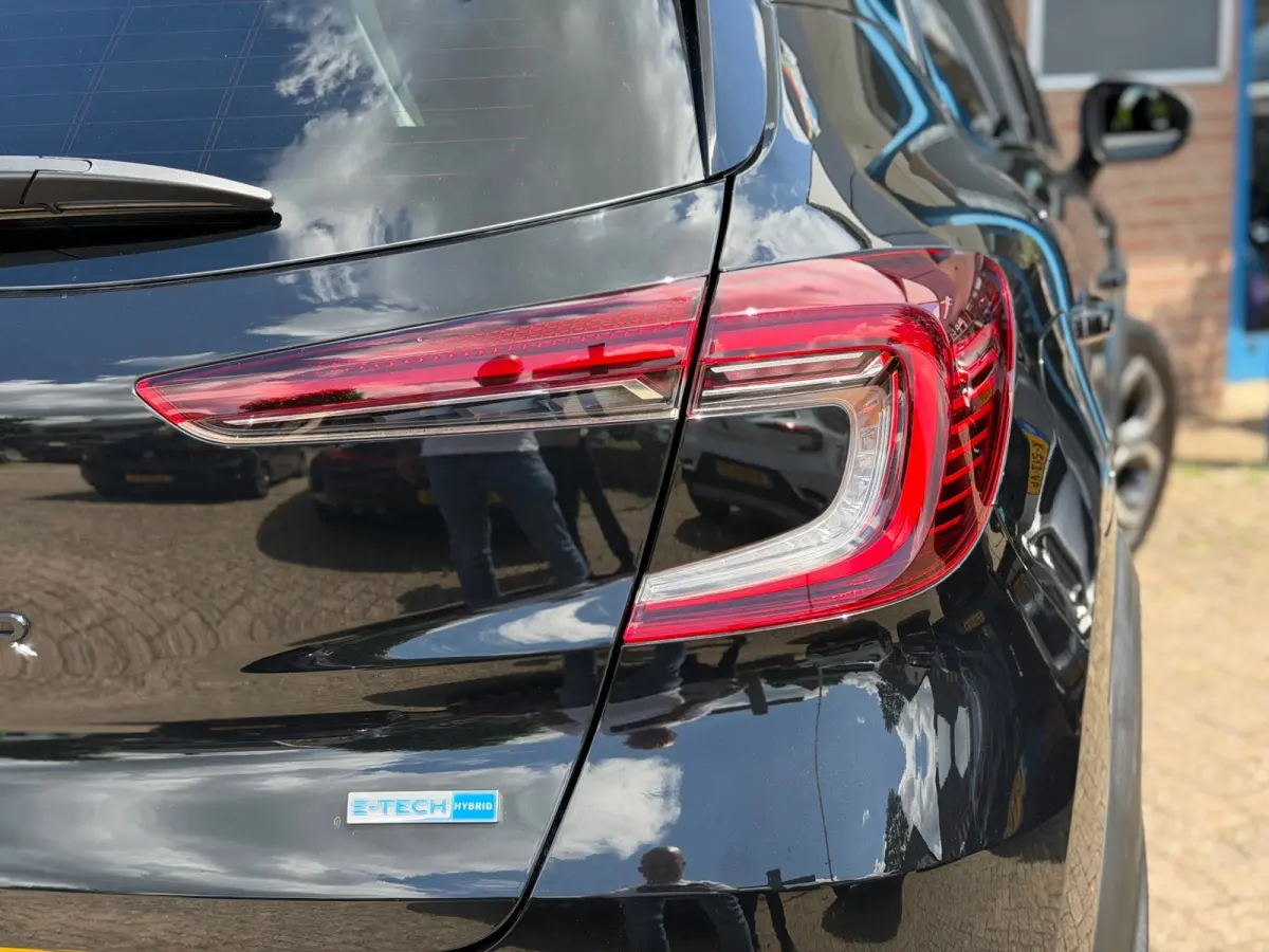 1.6 E-Tech Hybrid 145 Intens AUT NAVI NAP!