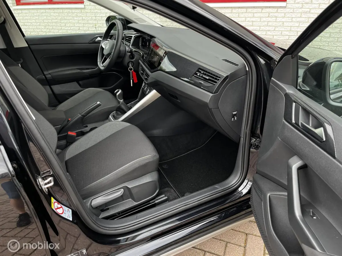 1.0 TSI Edition NAVI/CRUISE/CAMERA/PDC