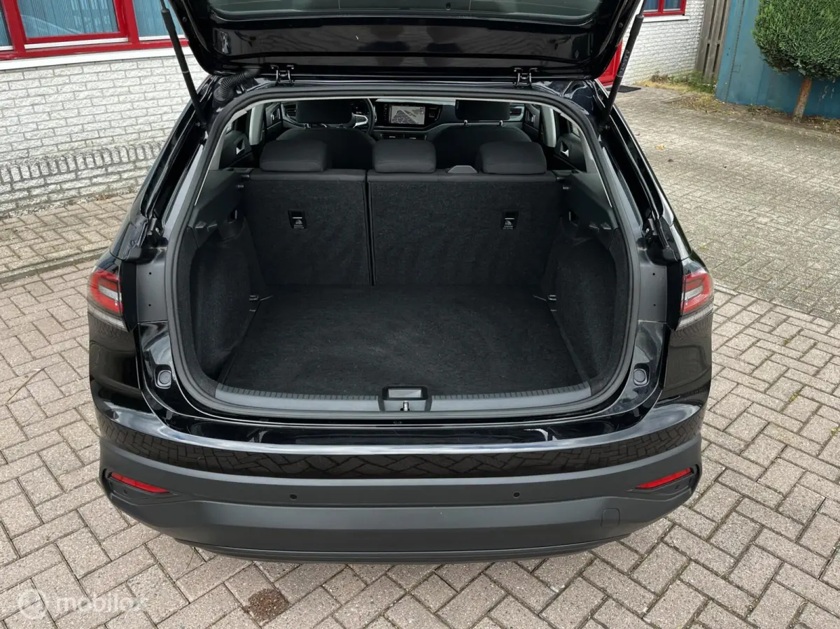 1.0 TSI Edition NAVI/CRUISE/CAMERA/PDC