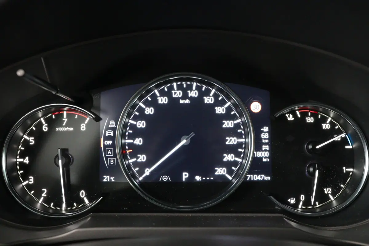 2.0 SkyActiv-G 165 Sportive | Trekhaak | BOSE | Stoel/Stuurverwarming | 360 Camera | Clima | LED | Keyless | Navi | Elk. Zetel | Cruise Adaptive | Parkeersensoren