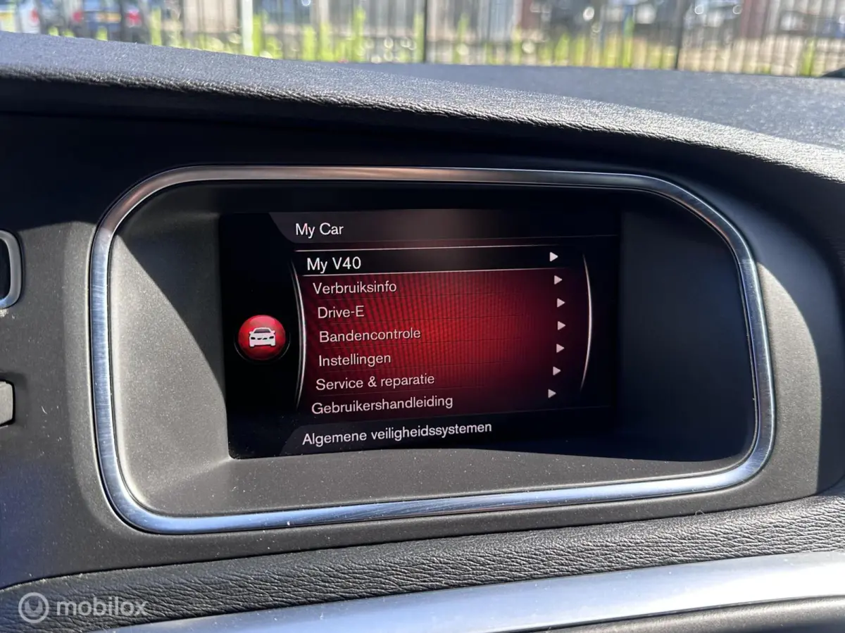 2.0 T2 R-Design|Parkeercamera|PDC V+A|Stoelverwarming|Navi