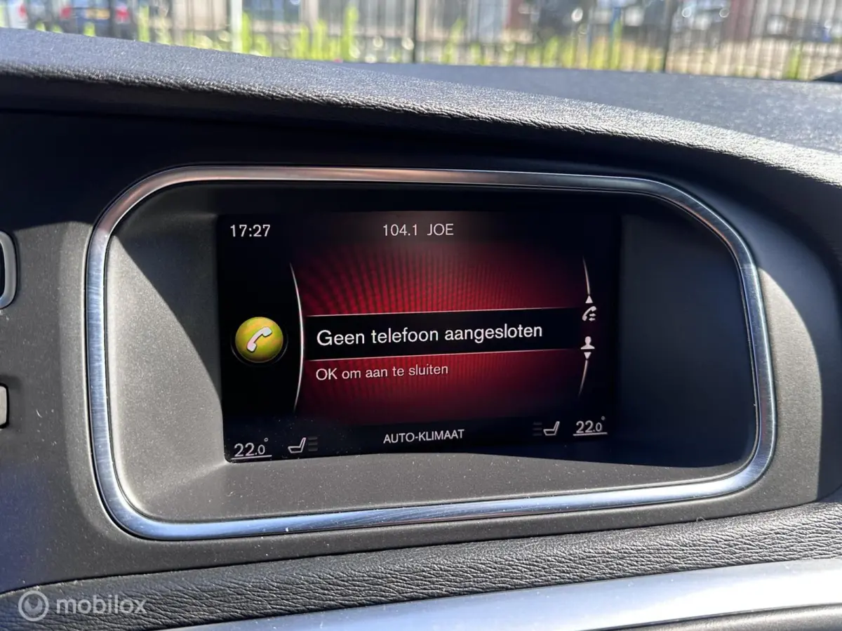 2.0 T2 R-Design|Parkeercamera|PDC V+A|Stoelverwarming|Navi