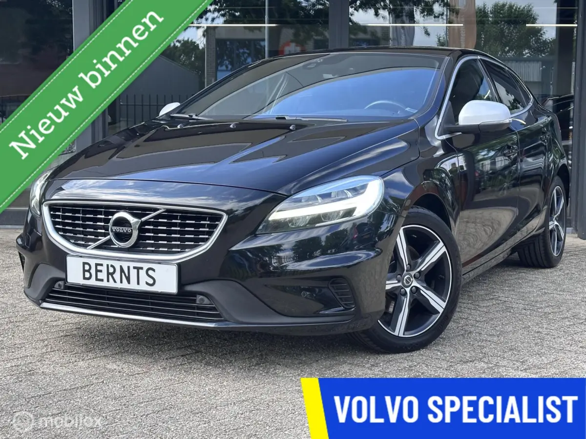 2.0 T2 R-Design|Parkeercamera|PDC V+A|Stoelverwarming|Navi