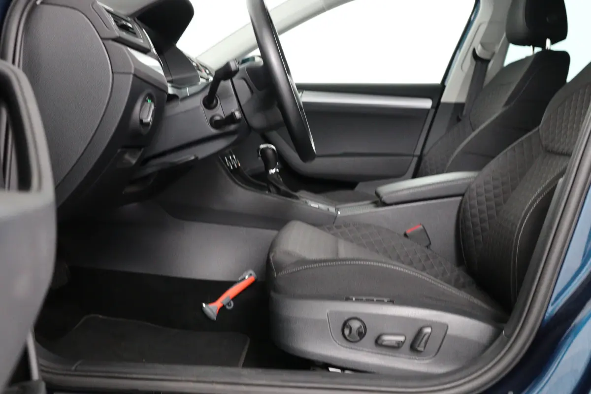 1.5 TSI ACT Business Edition | Dealer Onderhouden! | Trekhaak | LED | Memory Zetel | Cruise Adaptive | Stoelverwarming | Navi | Clima | Parkeersensoren | Lichtmetalen Velgen