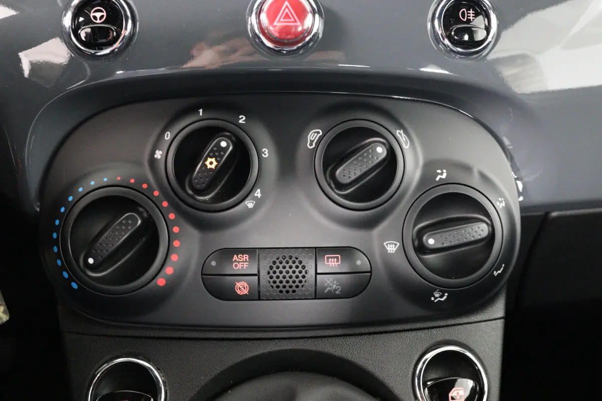 1.0 Hybrid Cult | Dealer Onderhouden! | Navigatie | Cruise Control | Airco | Lichtmetalen Velgen | DAB