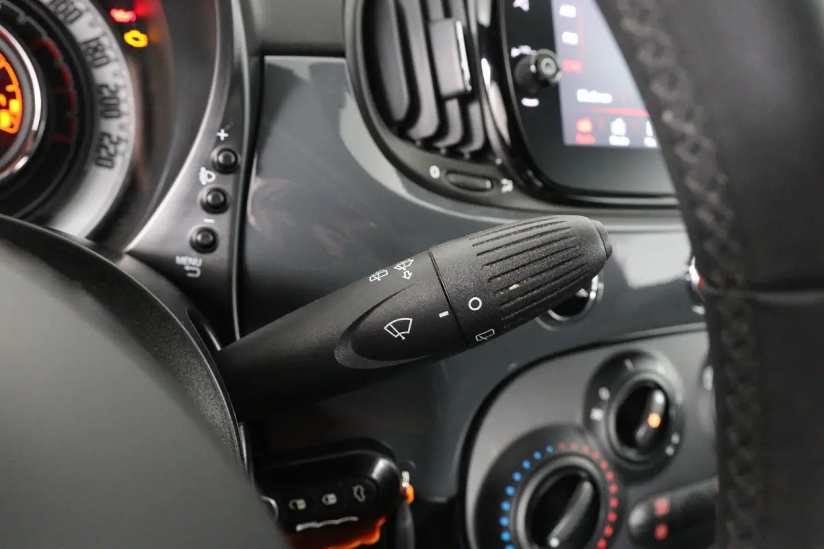 1.0 Hybrid Cult | Dealer Onderhouden! | Navigatie | Cruise Control | Airco | Lichtmetalen Velgen | DAB
