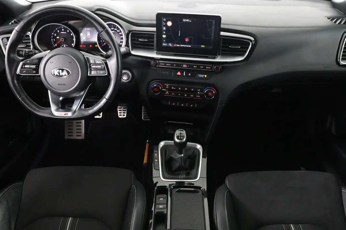 1.0 T-GDi GT-Line | Dealer Onderhouden! | 1e Eigenaar! | Open Dak | Stoel/Stuur Verwarming | LED | Camera | Clima | Navi | Cruise Control | Parkeersensoren | Lichtmetalen Velgen