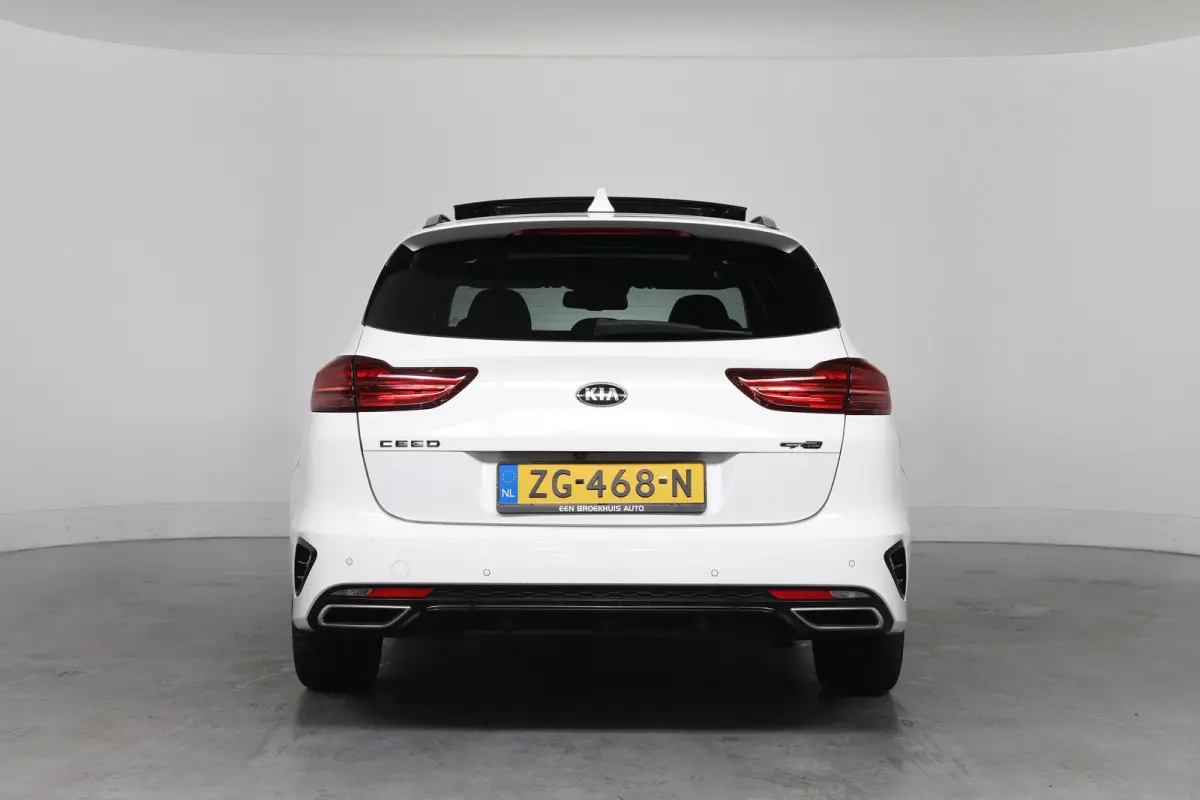1.0 T-GDi GT-Line | Dealer Onderhouden! | 1e Eigenaar! | Open Dak | Stoel/Stuur Verwarming | LED | Camera | Clima | Navi | Cruise Control | Parkeersensoren | Lichtmetalen Velgen