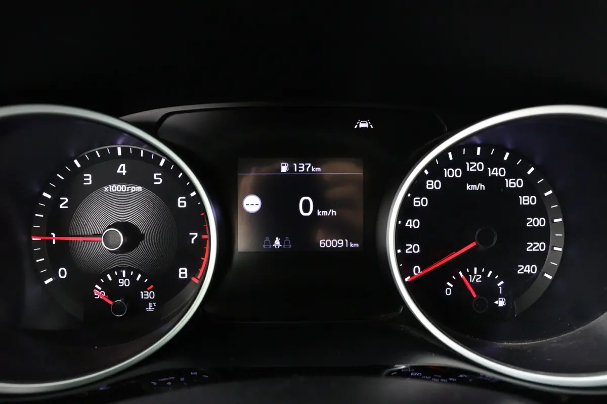 1.0 T-GDi GT-Line | Dealer Onderhouden! | 1e Eigenaar! | Open Dak | Stoel/Stuur Verwarming | LED | Camera | Clima | Navi | Cruise Control | Parkeersensoren | Lichtmetalen Velgen