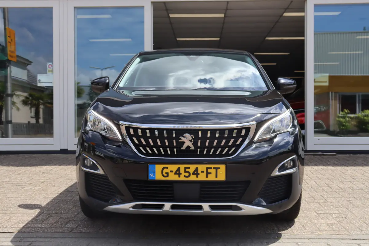 1.5 Blue HDi 131 Pk (Export Prijs Binnen EU) Netto €10950!!, 360 Camera, Climate, Cruise, PDC, Navi, Voor Export En Of Handel!!!