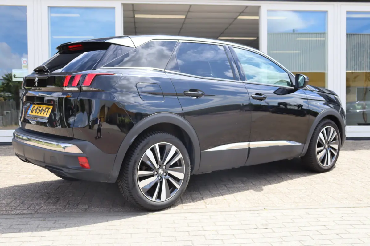 1.5 Blue HDi 131 Pk (Export Prijs Binnen EU) Netto €10950!!, 360 Camera, Climate, Cruise, PDC, Navi, Voor Export En Of Handel!!!
