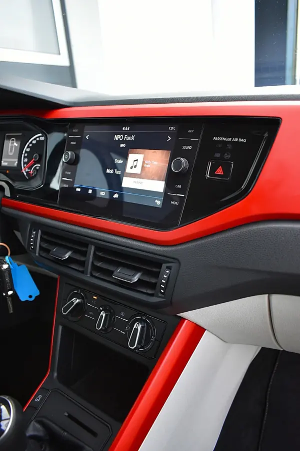 1.0 TSI Highline BEATS LEES TEKST!