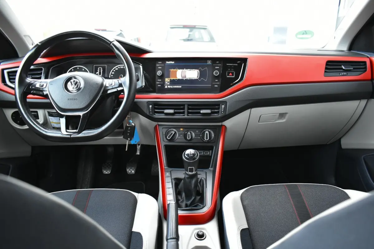 1.0 TSI Highline BEATS LEES TEKST!