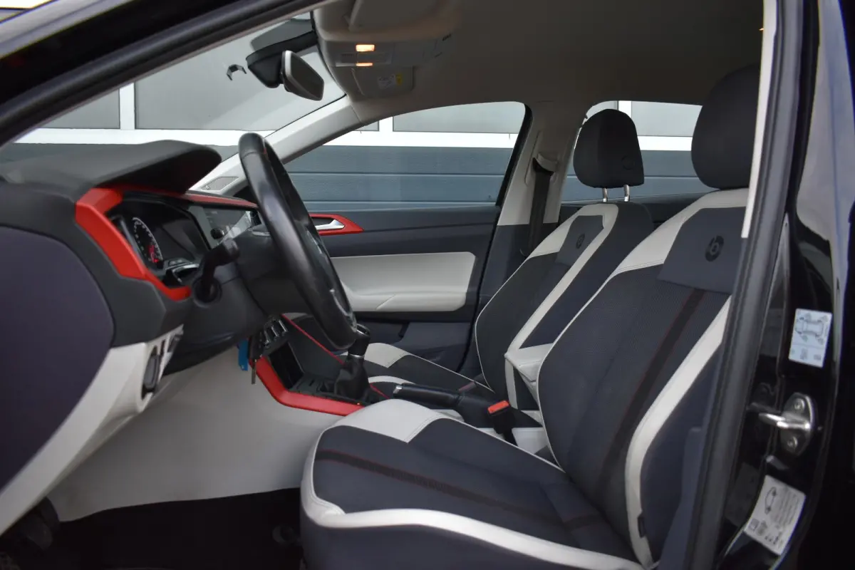 1.0 TSI Highline BEATS LEES TEKST!