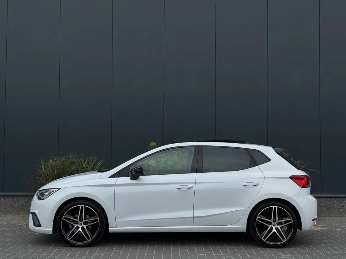 1.5 TSI FR Business Intense Plus FULL OPTIES PANO | LEDER | CLIMATE CONTROL