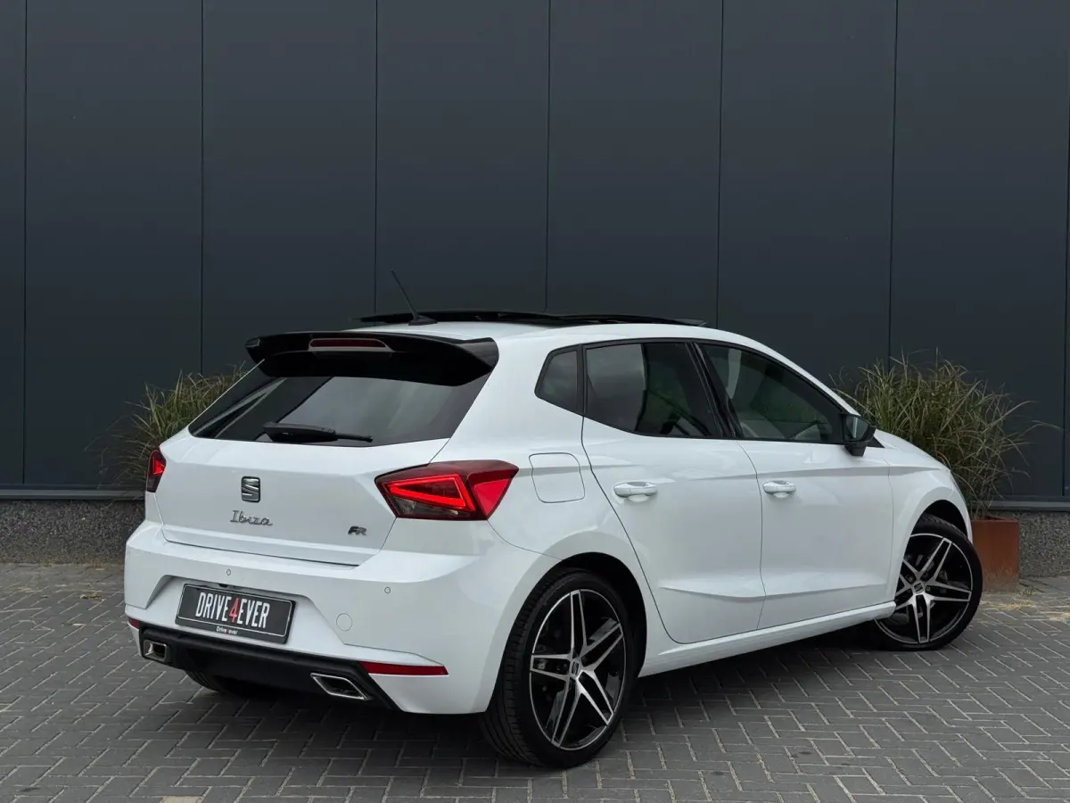 1.5 TSI FR Business Intense Plus FULL OPTIES PANO | LEDER | CLIMATE CONTROL