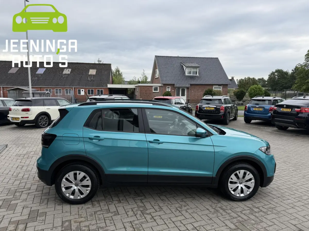 1.0 TSI Life|AppleCarPlay|PDC|Navi