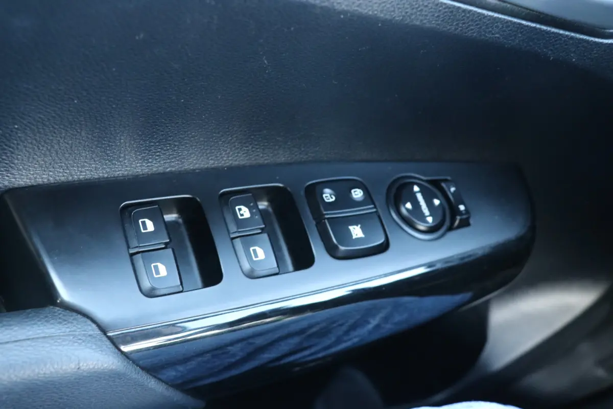 1.0 DPi DynamicLine / Cruise control/ Apple carplay-android achteruit Camera