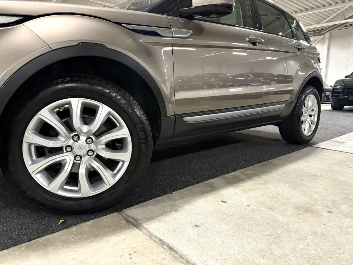 2.0 Si 4WD Prestige l Pano l Leder l Meridian l Camera