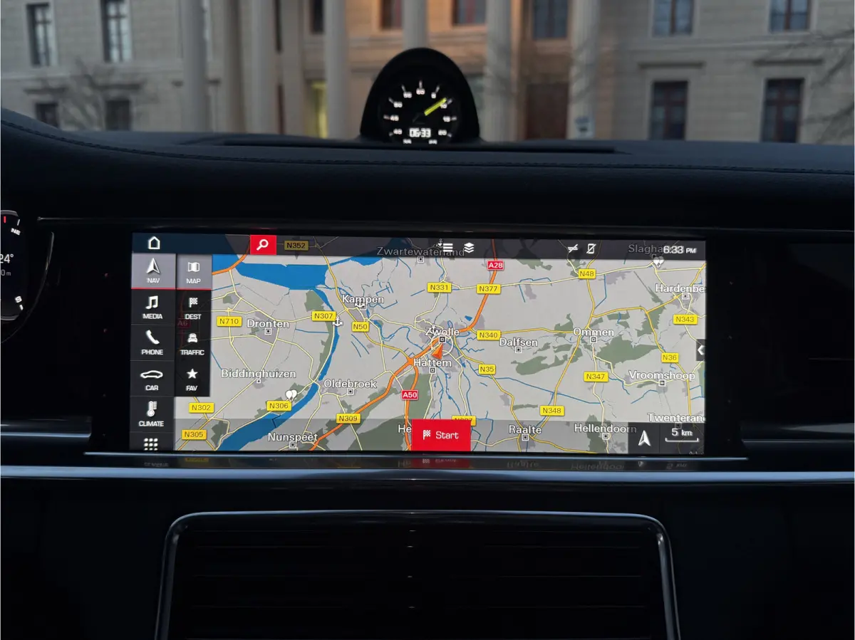 2.9 4 E-Hybrid 10 Years Edition l Sport Chrono l Stoelkoeling l Surround View l Pano