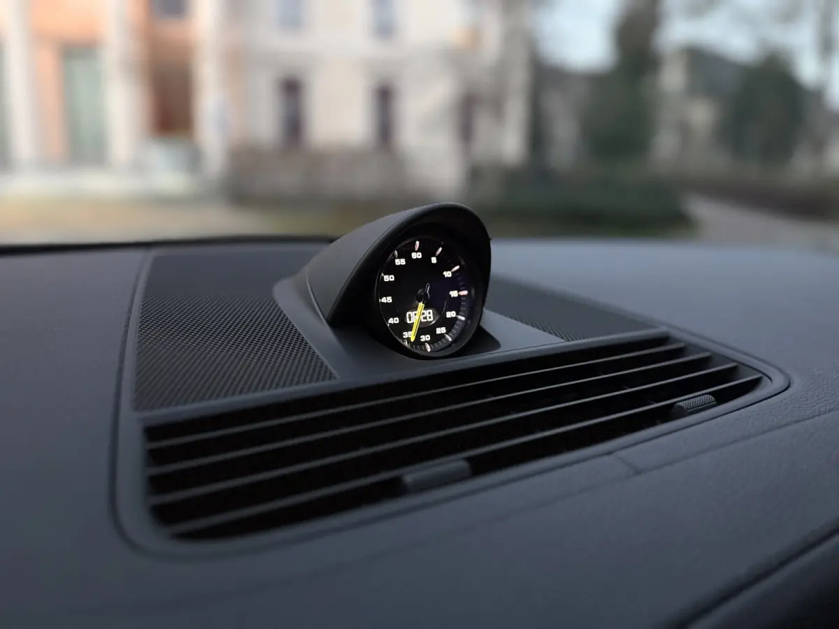 2.9 4 E-Hybrid 10 Years Edition l Sport Chrono l Stoelkoeling l Surround View l Pano