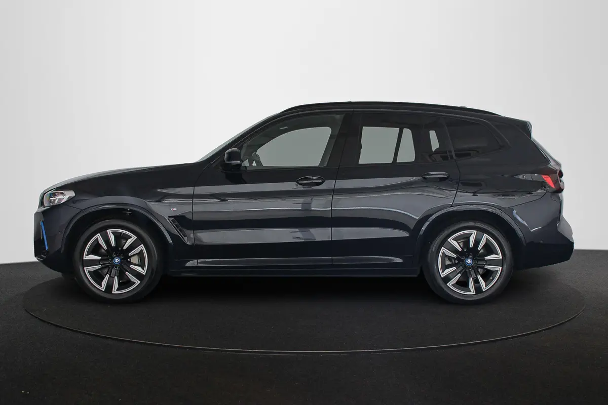 Executive 80 kWh M Sport Panoramadak Elektrische Trekhaak Keyless