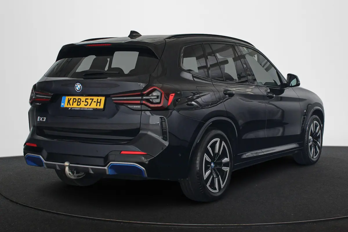 Executive 80 kWh M Sport Panoramadak Elektrische Trekhaak Keyless