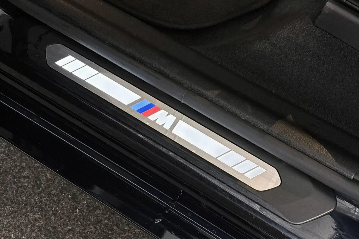 Executive 80 kWh M Sport Panoramadak Elektrische Trekhaak Keyless