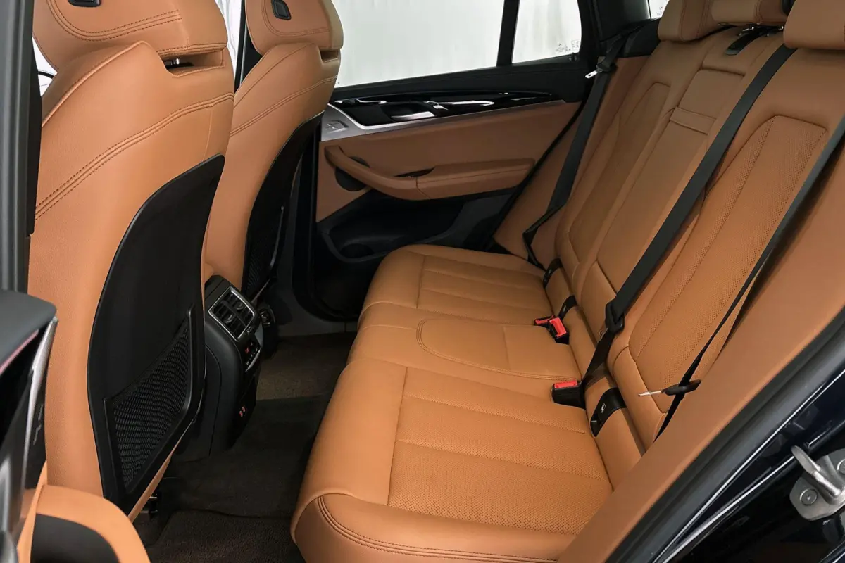 Executive 80 kWh M Sport Panoramadak Elektrische Trekhaak Keyless