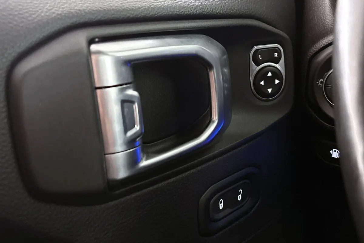 4xe 380 Sahara Leder Stoelverwarming Off-Road Camera