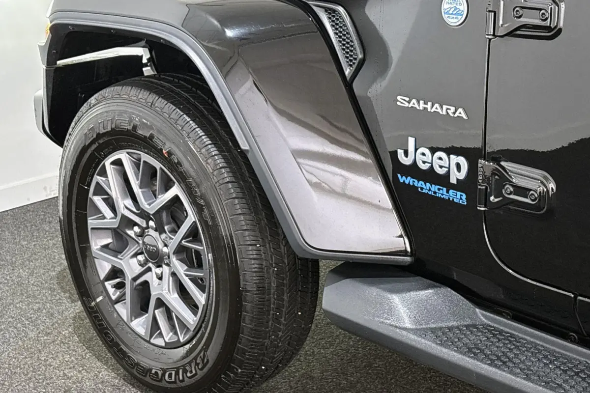4xe 380 Sahara Leder Stoelverwarming Off-Road Camera