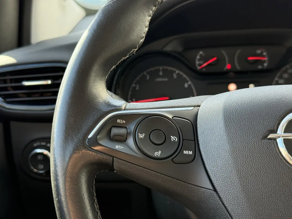 1.2 Turbo 120 Jaar Edition 2e Eigenaar|Navi|Camera|D-riem vv in 2025|Trekhaak|Carplay|Cruise|N.A.P|APK tot 09-2027