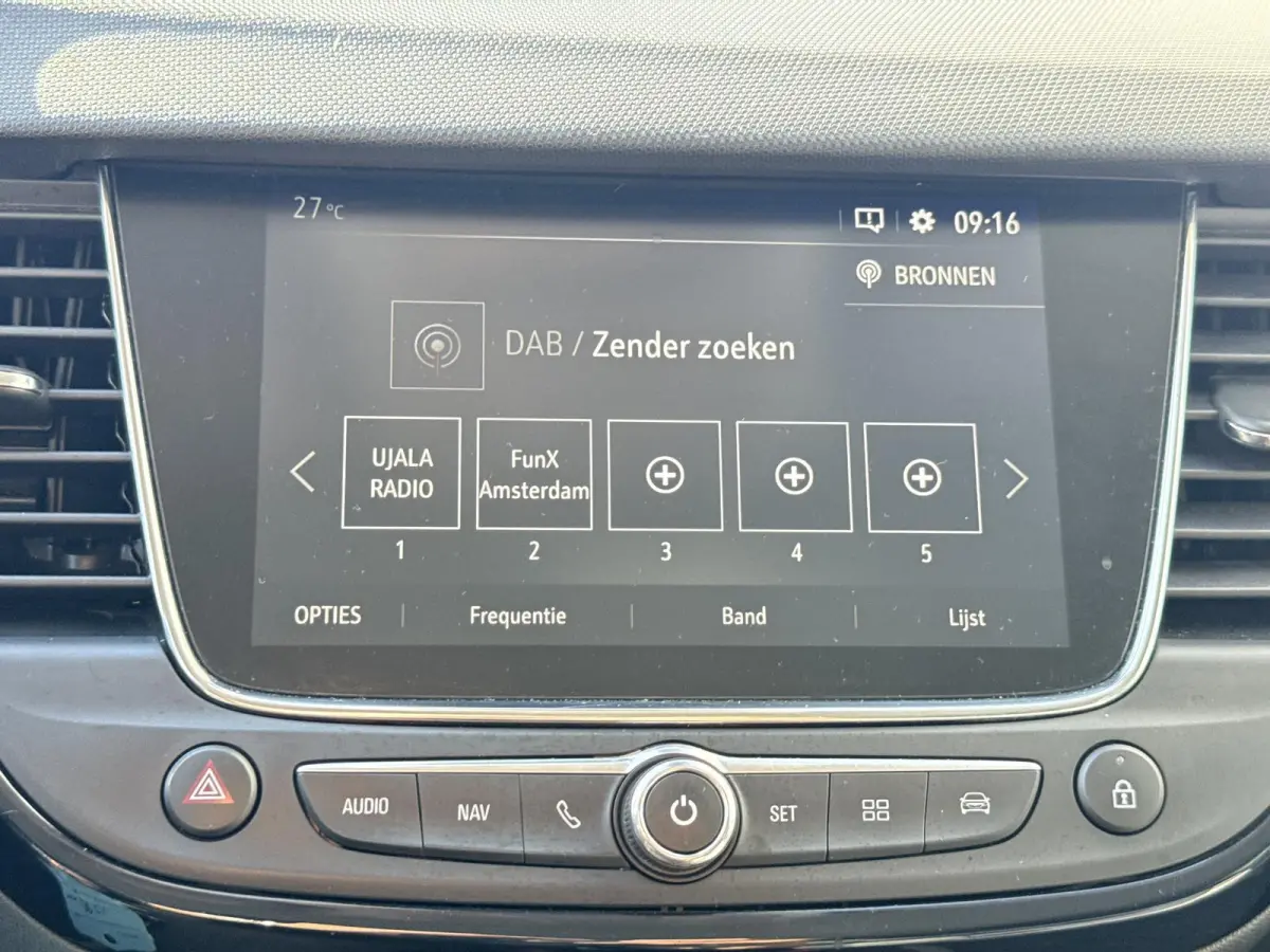 1.2 Turbo 120 Jaar Edition 2e Eigenaar|Navi|Camera|D-riem vv in 2025|Trekhaak|Carplay|Cruise|N.A.P|APK tot 09-2027