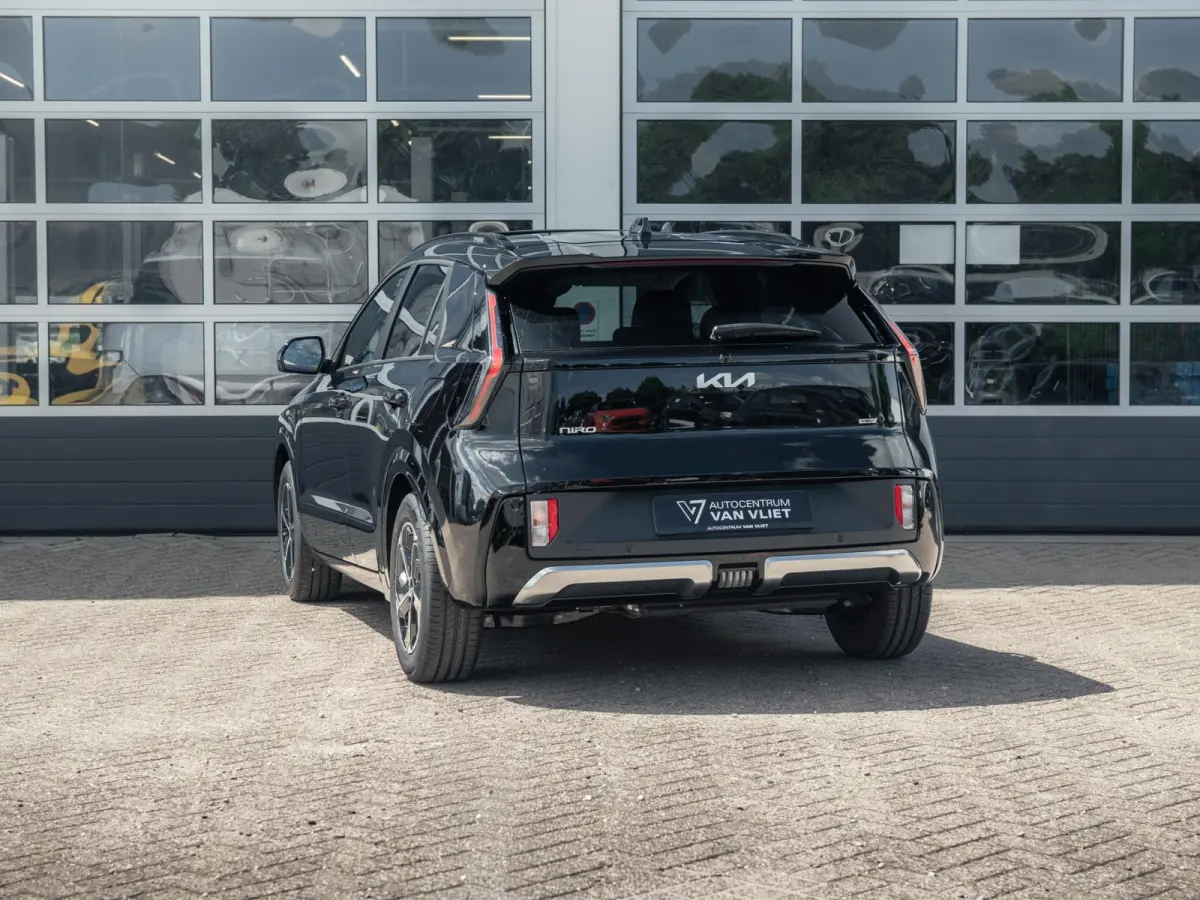 1.6 GDi Hybrid DynamicPlusLine | Snel leverbaar | Nieuw model | Navi. | Clima. | Adapt. Crusie. | Dodehoekassistentie | Panodak | Stoel&Stuur Verwarming | Parkeersensoren