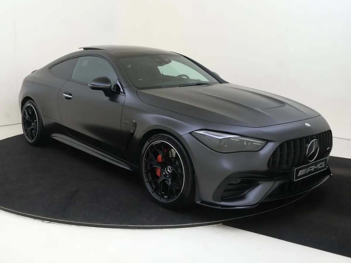 AMG 53 4MATIC+ / Panoramadak/ 20 inch/ DYNAMIC Plus/ AMG optiek pakket/ Carbon stuur/ Night 1+2/ Real Performance Sound/ Drivers Pack 270 km/h